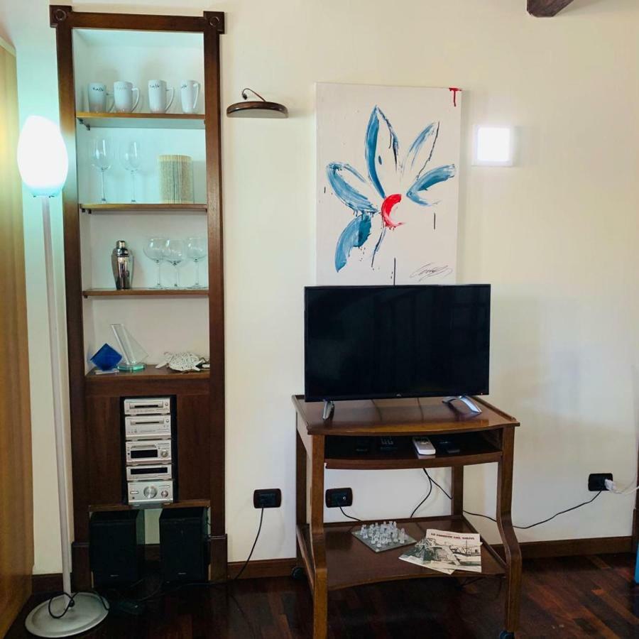 Luxuria 3 Apartment Iglesias Bagian luar foto